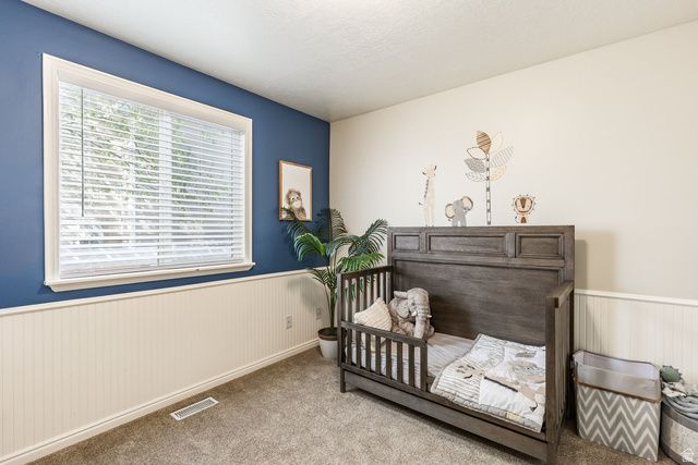 6627 W VALLEY OAK DR, West Jordan, UT 84081