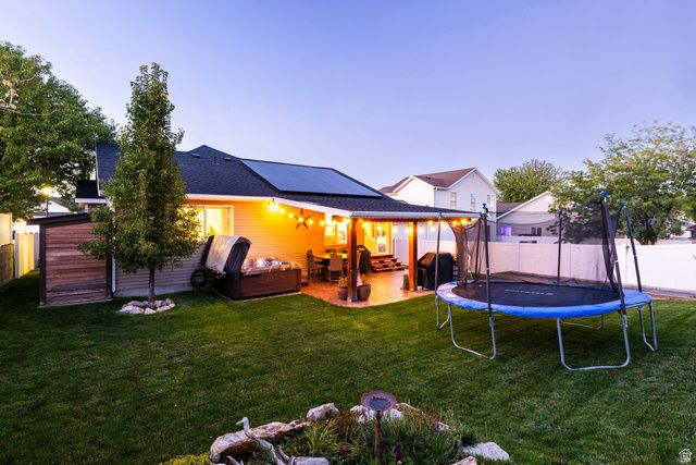 6627 W VALLEY OAK DR, West Jordan, UT 84081