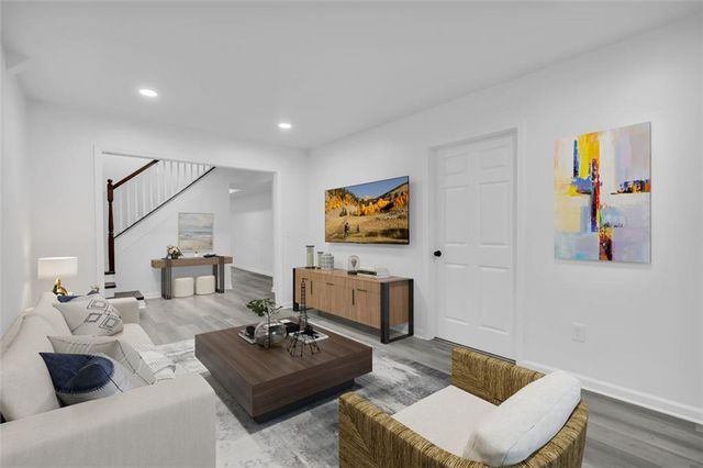 165 N MOURNING DOVE N Drive, Fayetteville, GA 30215