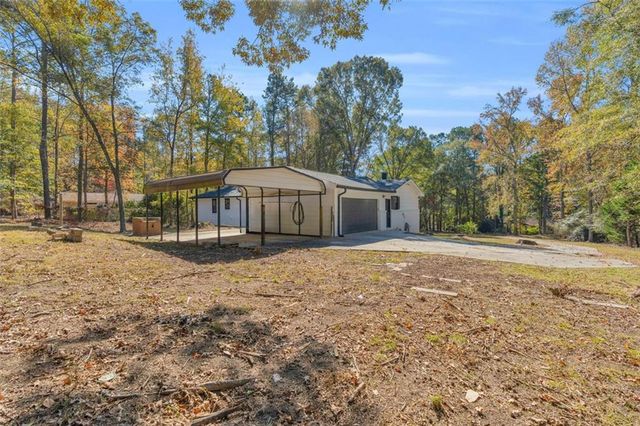 165 N MOURNING DOVE N Drive, Fayetteville, GA 30215