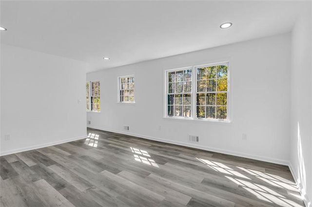 165 N MOURNING DOVE N Drive, Fayetteville, GA 30215