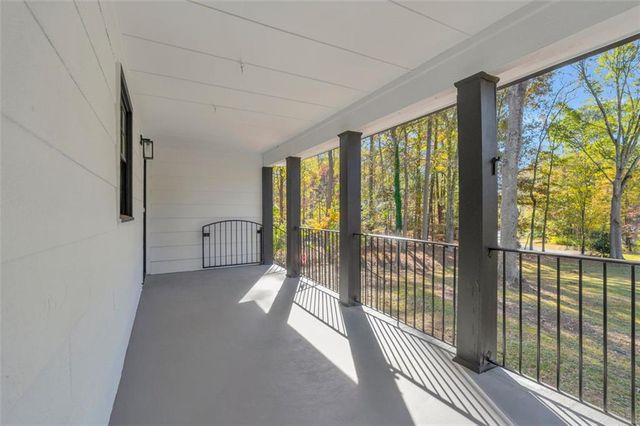 165 N MOURNING DOVE N Drive, Fayetteville, GA 30215