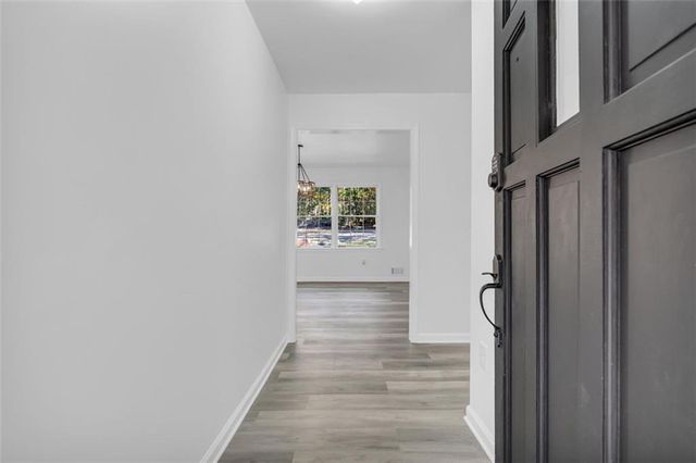 165 N MOURNING DOVE N Drive, Fayetteville, GA 30215