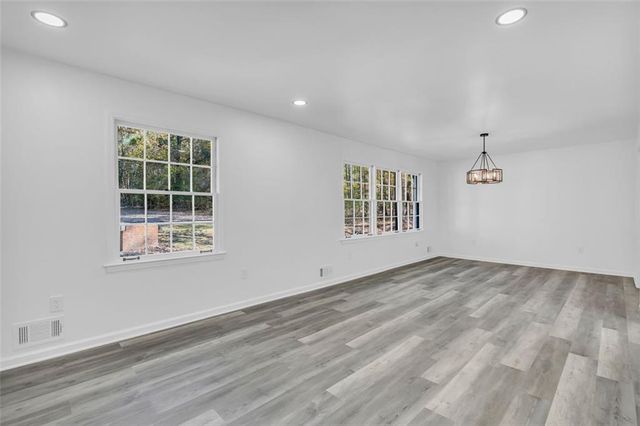 165 N MOURNING DOVE N Drive, Fayetteville, GA 30215