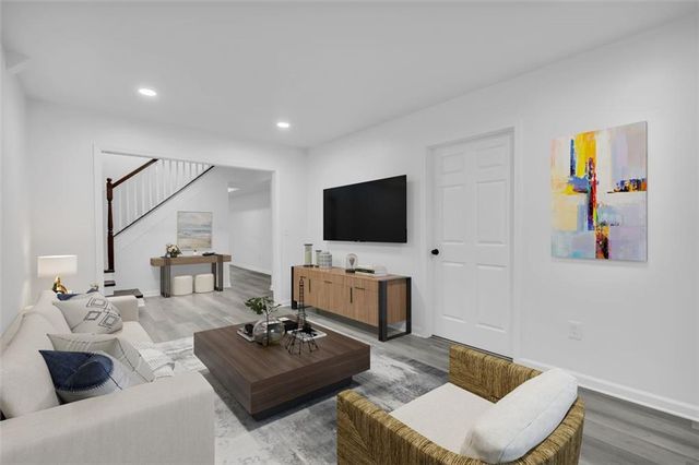 165 N MOURNING DOVE N Drive, Fayetteville, GA 30215