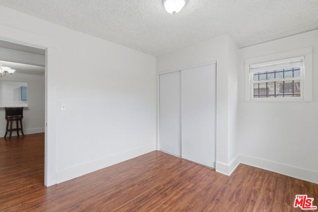 6015 Brynhurst Avenue, Los Angeles, CA 90043