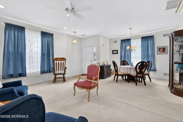 4 Winkle Court, Manchester, NJ 08759