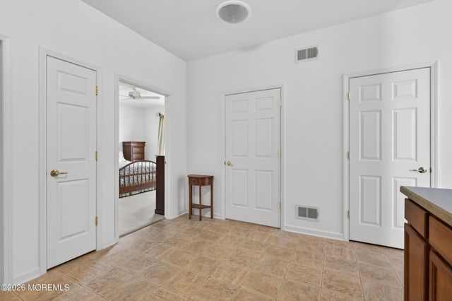 4 Winkle Court, Manchester, NJ 08759