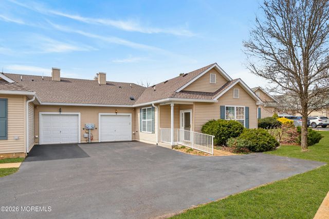 4 Winkle Court, Manchester, NJ 08759