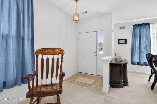 4 Winkle Court, Manchester, NJ 08759