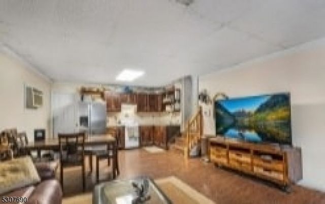 11 Mabie St, Franklin Boro, NJ 07416