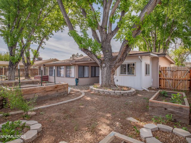 1314 Toiyabe Avenue, Gardnerville, NV 89410