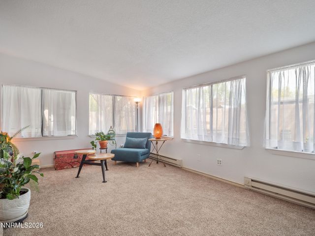 1314 Toiyabe Avenue, Gardnerville, NV 89410