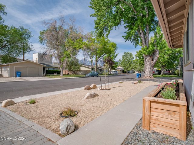 1314 Toiyabe Avenue, Gardnerville, NV 89410