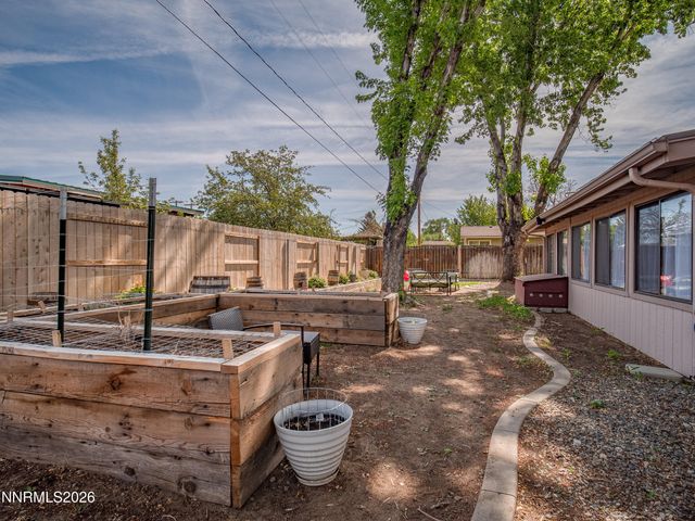 1314 Toiyabe Avenue, Gardnerville, NV 89410