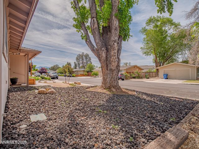 1314 Toiyabe Avenue, Gardnerville, NV 89410
