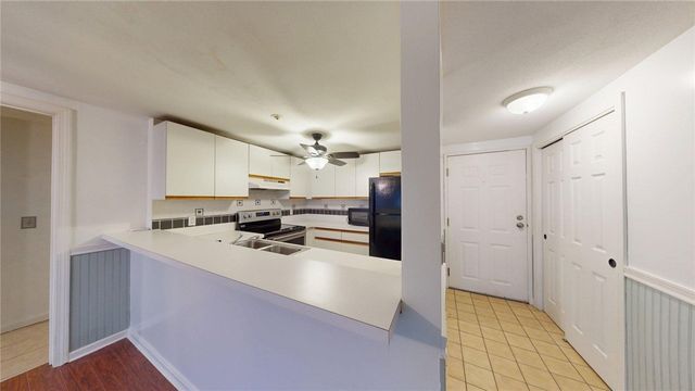 200 Woodlawn Avenue 103, North Providence, RI 02904