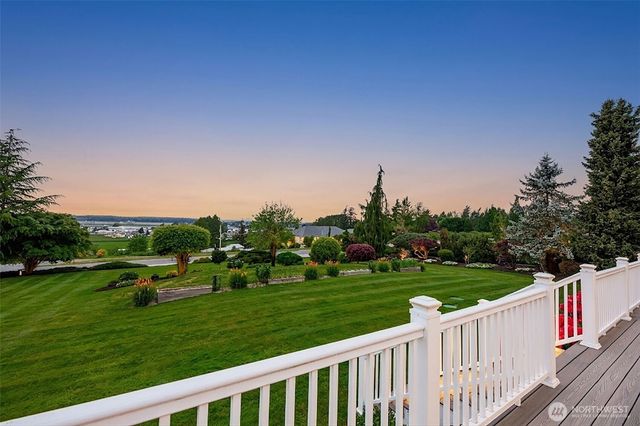 19679 Smiley Drive, Mount Vernon, WA 98274