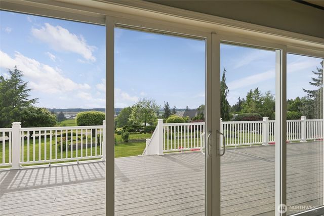 19679 Smiley Drive, Mount Vernon, WA 98274