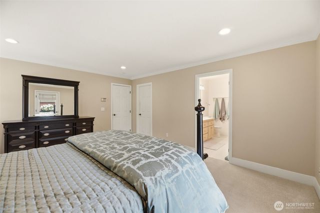 19679 Smiley Drive, Mount Vernon, WA 98274