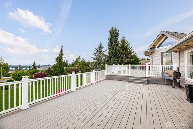 19679 Smiley Drive, Mount Vernon, WA 98274