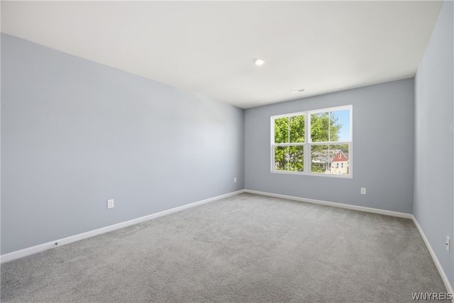 99 South Drive, West Seneca, NY 14218