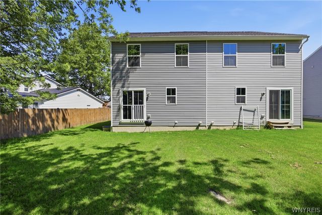 99 South Drive, West Seneca, NY 14218