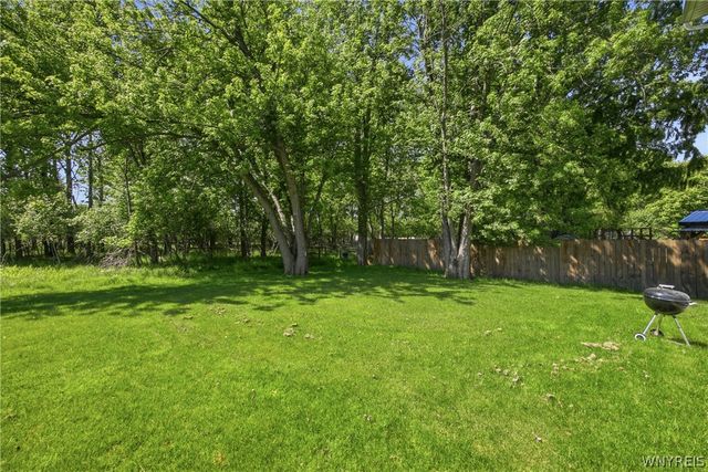 99 South Drive, West Seneca, NY 14218