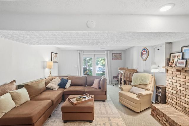 122 Ridge Hill Drive, Highland Heights, KY 41076