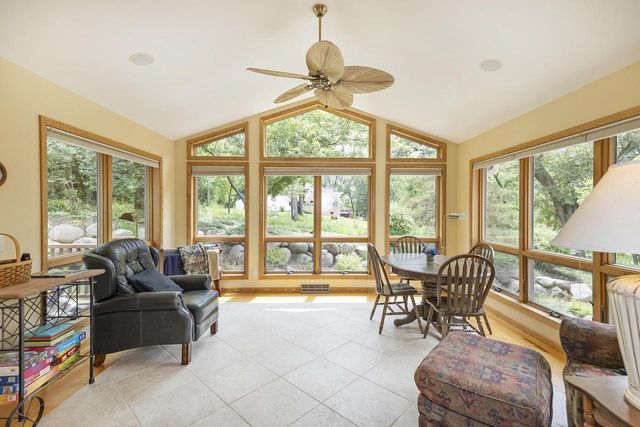 1221 W Sherman AVENUE, Fort Atkinson, WI 53538
