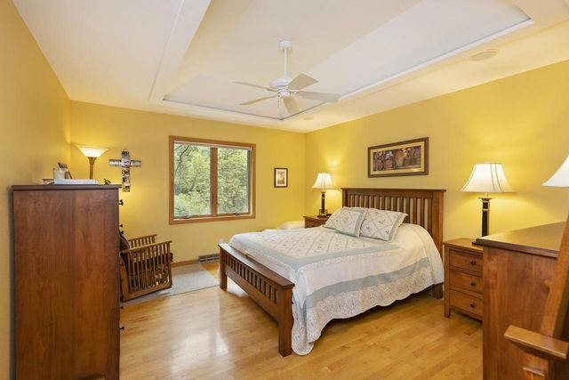 1221 W Sherman AVENUE, Fort Atkinson, WI 53538