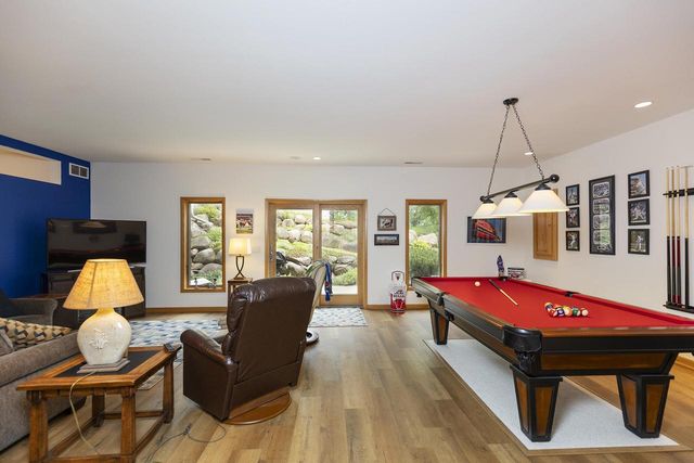 1221 W Sherman AVENUE, Fort Atkinson, WI 53538
