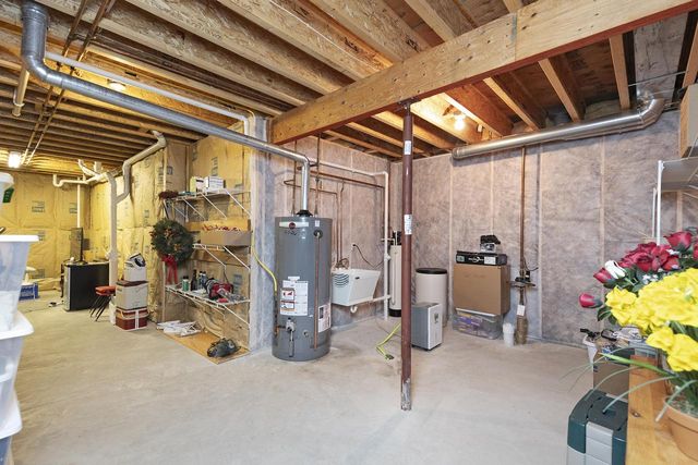 1221 W Sherman AVENUE, Fort Atkinson, WI 53538