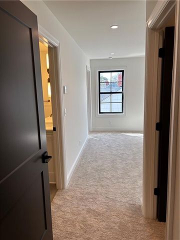 5325 W 72ND Street, Prairie Village, KS 66208