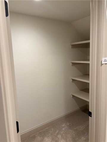 5325 W 72ND Street, Prairie Village, KS 66208