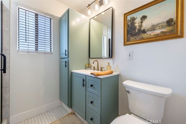 17421 Mark Road, Madera, CA 93636