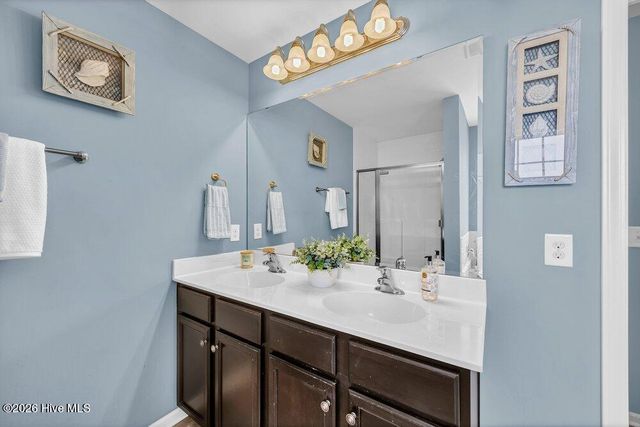7728 Champlain Drive, Wilmington, NC 28412