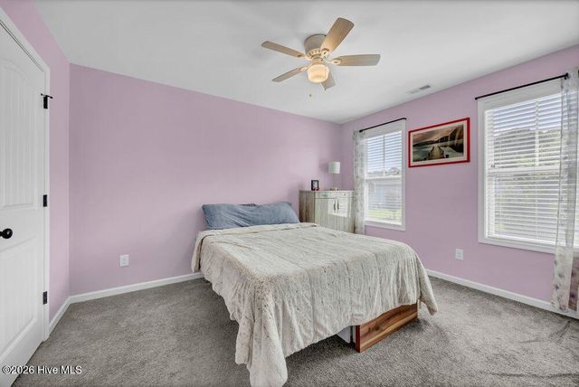 7728 Champlain Drive, Wilmington, NC 28412
