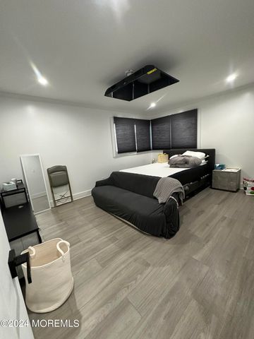 46 Hilltop Road, West Long Branch, NJ 07764