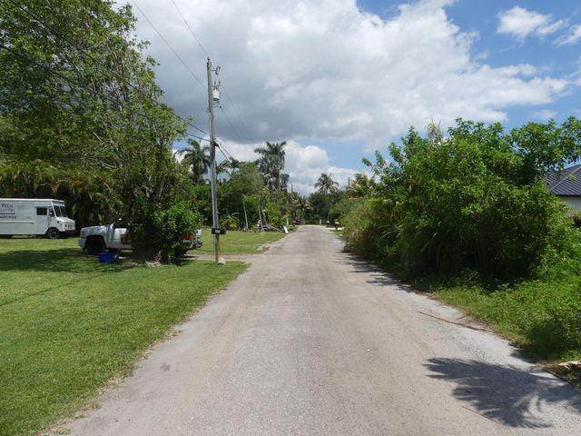 6640 RIGGERS Road, Lake Worth, FL 33462