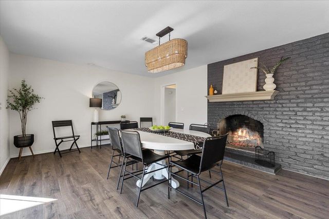 1180 Live Oak LOOP, Buda, TX 78610