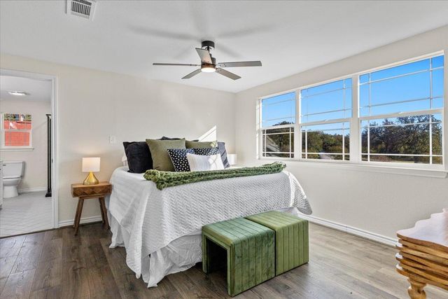 1180 Live Oak LOOP, Buda, TX 78610