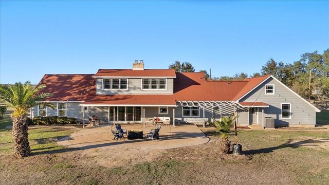 1180 Live Oak LOOP, Buda, TX 78610