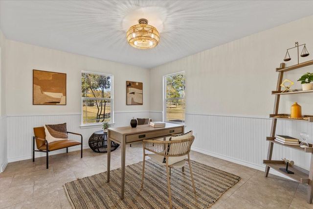 1180 Live Oak LOOP, Buda, TX 78610