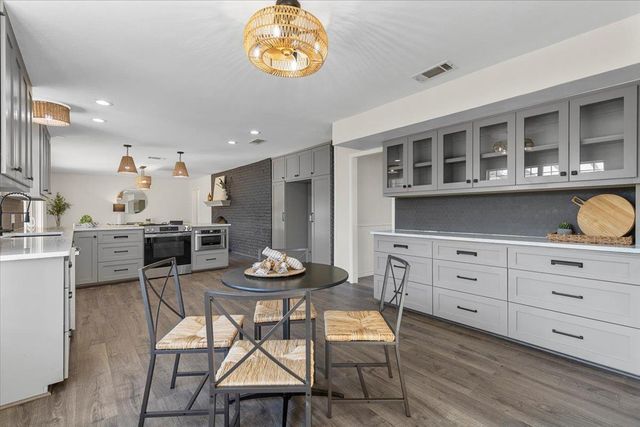 1180 Live Oak LOOP, Buda, TX 78610