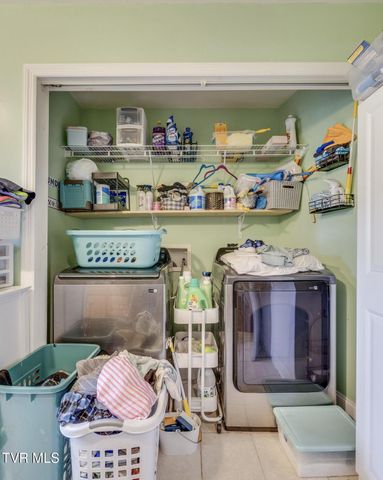 119 Seth Street, Roan Mountain, TN 37687