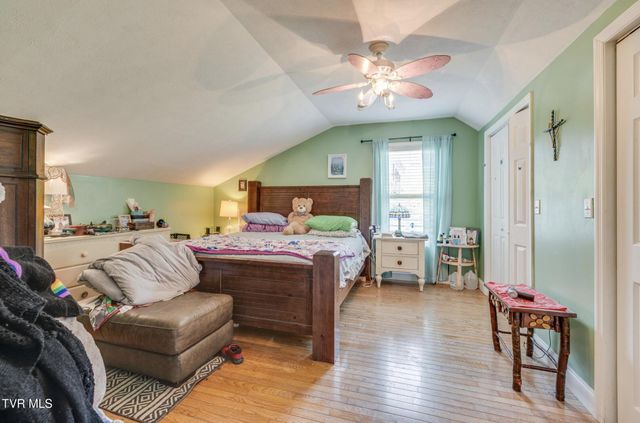 119 Seth Street, Roan Mountain, TN 37687
