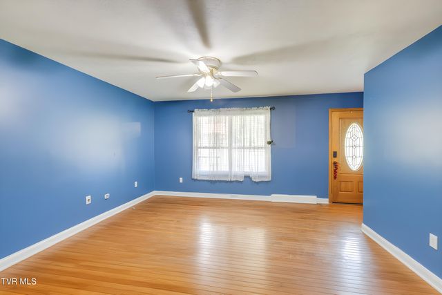 119 Seth Street, Roan Mountain, TN 37687