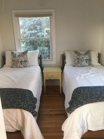 11 Dover Avenue, Lavallette, NJ 08735