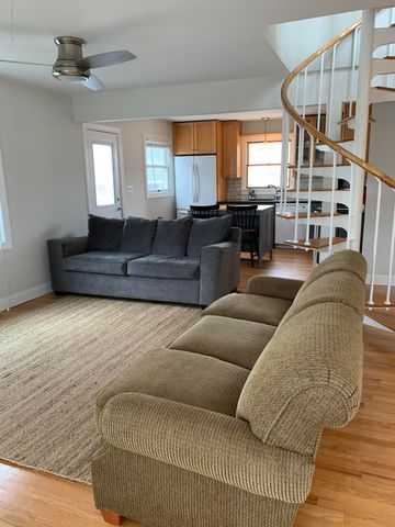 11 Dover Avenue, Lavallette, NJ 08735